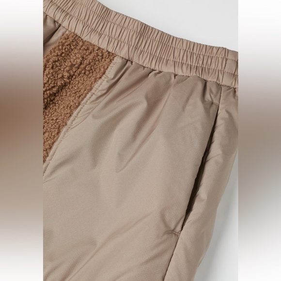 H&M Colorblock Faux Shearling Jogger Tan - XS - Picture 2 of 5